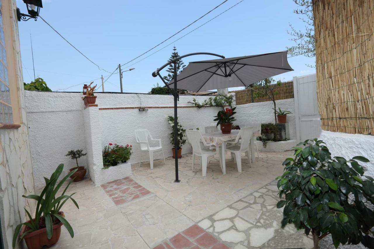 Casa Vacanze Ninfa 아볼라 외부 사진